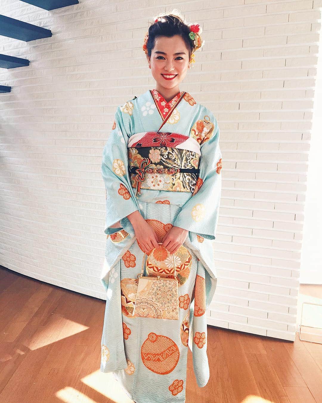 嶋優花のインスタグラム：「成人しました🙏😌✨」