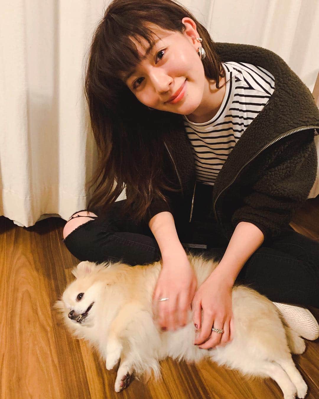 岡本杏理さんのインスタグラム写真 - (岡本杏理Instagram)「・ もぉぉかわいすぎるのよ、あなた。  かわいすぎるので写真たくさんです、すみません、、、。 @お友達のお家🐶」1月19日 21時31分 - anri_okamoto