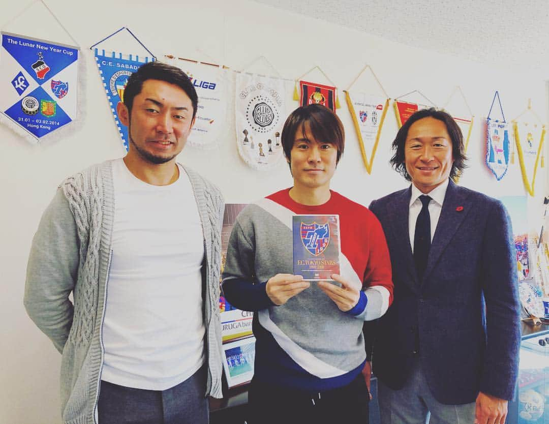 石川直宏さんのインスタグラム写真 - (石川直宏Instagram)「小平に2人のファンタジスタが登場！！ #馬場憂太 #梶山陽平  #ファンタジスタ #fantasia  #diaobrigado #若い ！ #当時21歳  #fctokyo #FC東京 #tokyo #fctokyoclubcommunicator #FC東京東京クラブコミュニケーター #CC」1月19日 23時23分 - sgss.18