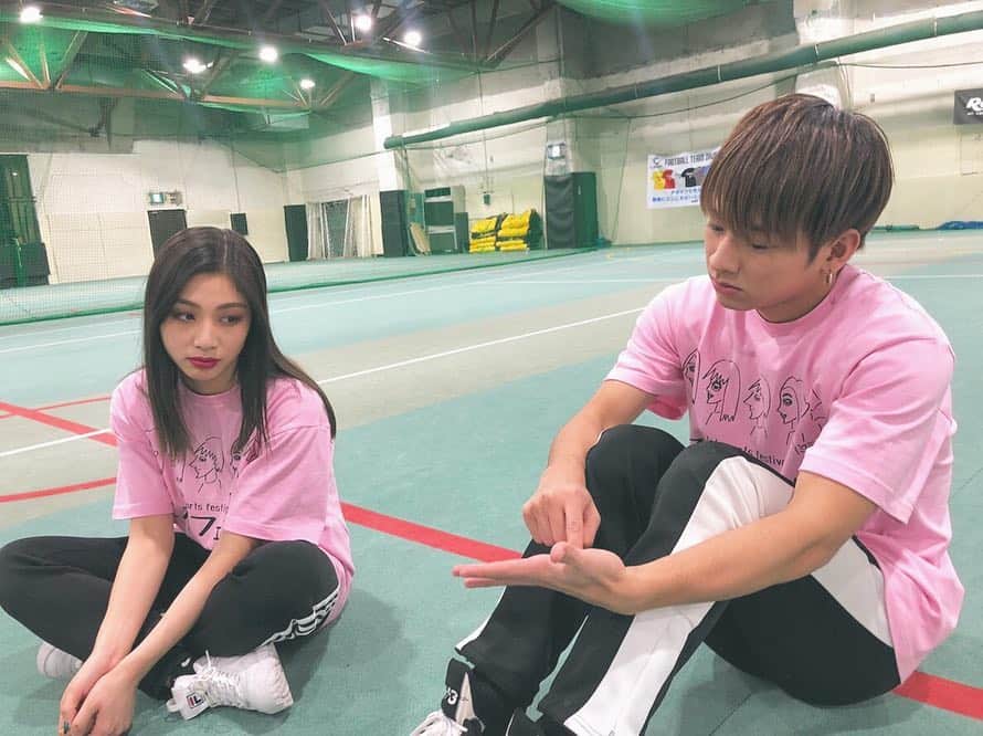 honoka のインスタグラム：「ゆうすけほのかチーム 負けました。笑  最初の種目から既に 80点差つけられたし😂笑  ウサギとカメトリッピー強すぎ。笑笑  でもチーム猿蟹🐒🦀のみんなが 頑張ってくれたから最後は 敵チームに追いつけれたし いい戦いなってわくわくしました🙈️❤️️ ありがとーう！！！」