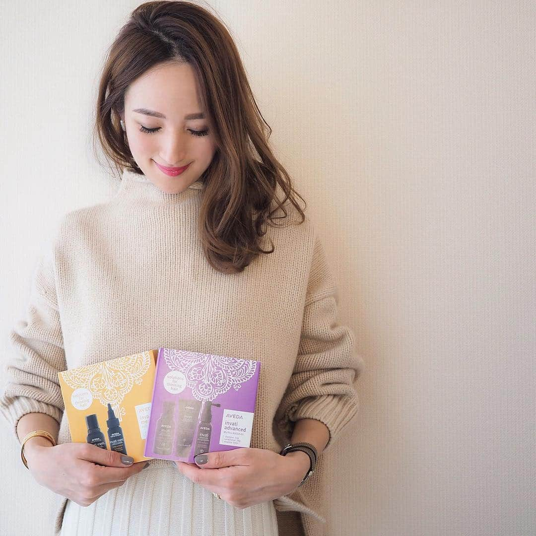 星玲奈さんのインスタグラム写真 - (星玲奈Instagram)「分け目ふんわりに欠かせない、AVEDAのエイジングケアシリーズ "インヴァティ アドバンス " 💆🏻‍♀️ 数量限定でトライアルキットが発売されていました✨ 我が家は、夫と私はそれぞれ自分に合った別々のヘアケアを使っているので 夫用にはインヴァティ メンを👨🏻 初めて使う方にも、ギフトとしても、旅行用の少量サイズとしてもぴったりです😃💕」1月20日 13時01分 - reinahoshi1015