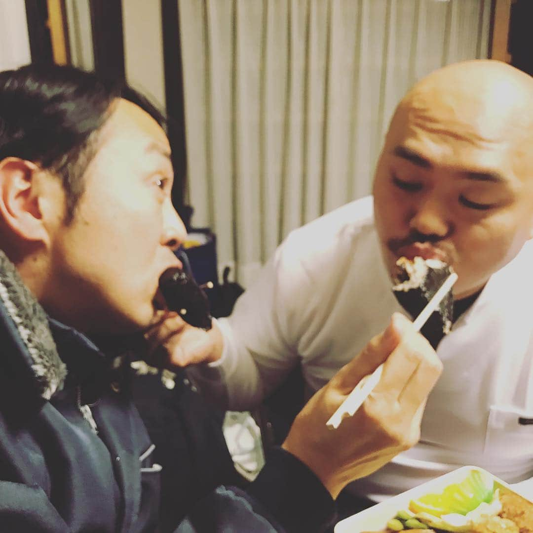 有吉弘行さんのインスタグラム写真 - (有吉弘行Instagram)「💖タナクロ💖 タナイロクローバーゼット。」1月20日 13時19分 - ariyoshihiroiki