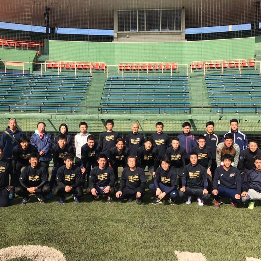 川原弘之のインスタグラム：「鴻江合宿が昨日で終わりました！ 2年連続で参加させていただきました。 夜遅くまで動作解析などをし、自分にとっていい経験となりました。  #鴻江先生 #関わってくださった皆様 #ありがとうございました」