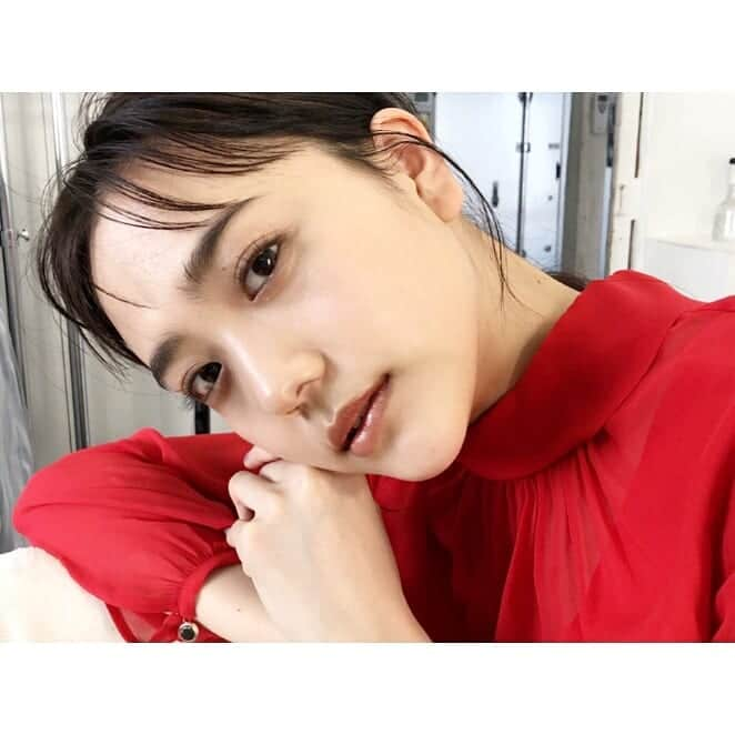 松井愛莉さんのインスタグラム写真 - (松井愛莉Instagram)「メタルリップ💄❤️」1月20日 16時34分 - airi1226_official