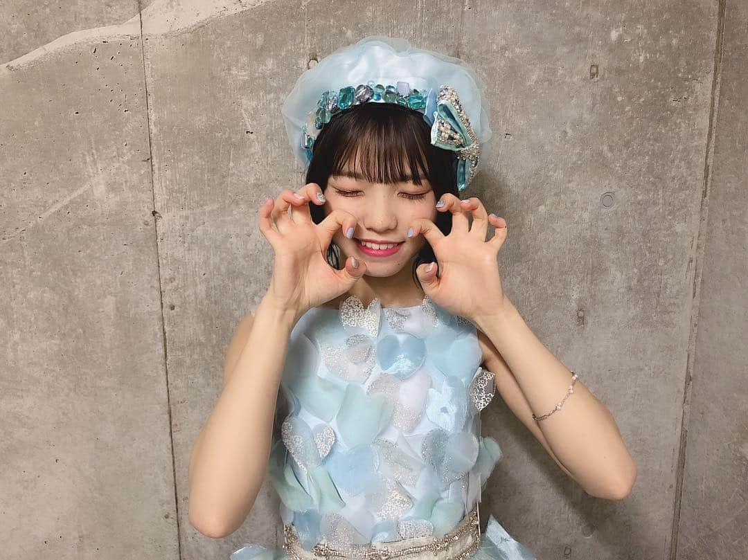 高橋彩音さんのインスタグラム写真 - (高橋彩音Instagram)「73位  純情ソーダ水💎💗💎 . ありがとう！本当にありがとう！ 皆さんのおかげでTDCのステージでソロで歌うことができました。 すごく緊張したけど、皆ががんばってくれたのが嬉しくて嬉しくて、すごく楽しかったよ！！ これからも劇場公演で大切に歌わせていただきます☺️ 個人的にも大好きな曲だからランクインして嬉しかった！！ 衣装可愛すぎる♥」1月20日 16時54分 - aayyaannee811