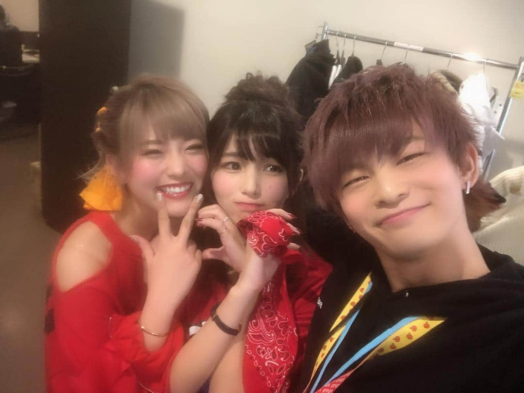 ジュキヤさんのインスタグラム写真 - (ジュキヤInstagram)「大好きな2人  #ゆく年くる年  #みうらしょうへい  #ひろせすず」1月20日 18時48分 - sizukanisite