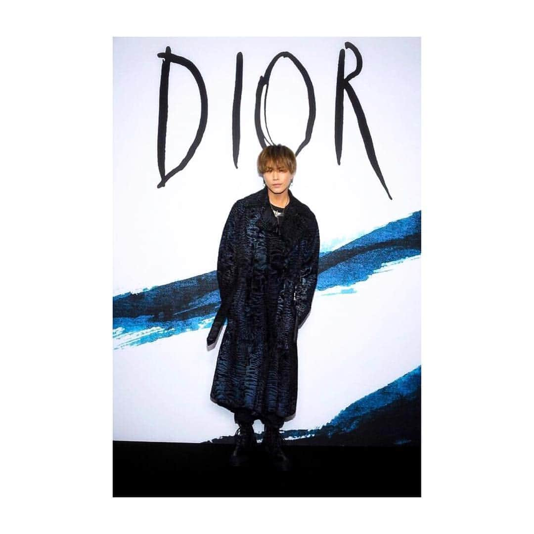 登坂広臣さんのインスタグラム写真 - (登坂広臣Instagram)「@Dior & @mrkimjones #DiorWinter19 #ディオール #Dior #Paris @yoon_ambush」1月20日 20時17分 - omi.cdl