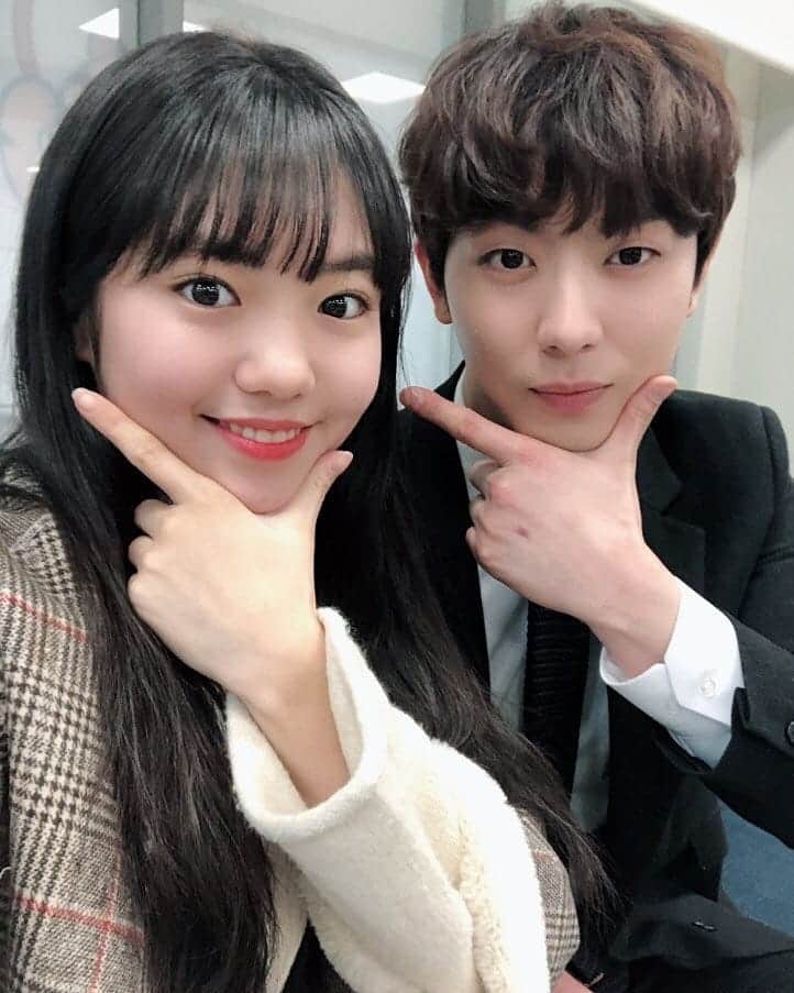 アン・ウヨンのインスタグラム：「서연이 이쁜서연이 진짜이쁜서연이 ㅎ #제이에스픽쳐스」