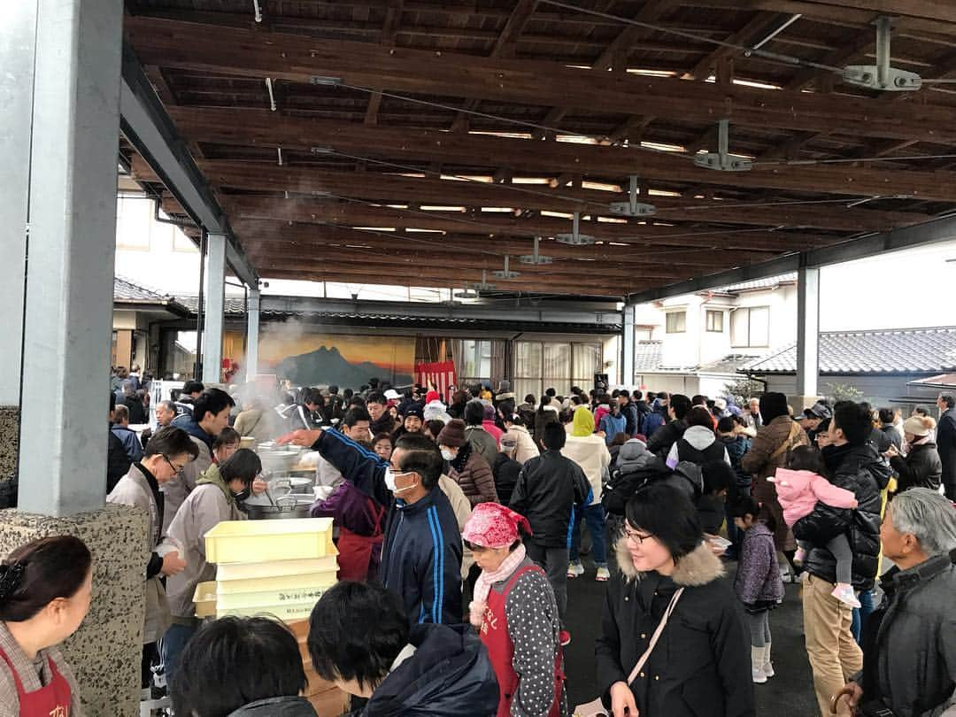 ゆふいん温泉　日の春旅館さんのインスタグラム写真 - (ゆふいん温泉　日の春旅館Instagram)「昨日行われた由布院温泉感謝祭の様子です‼︎ 大勢の方に足を運んでいただき、ありがとうございました♨️ #由布院 #湯布院 #旅館 #温泉 #お風呂 #旅行 #文化 #日の春旅館  #japan #kyusyu #yufuin #ryokan #onsen #hotsprings #travel #culture #hinoharu #유후인」1月21日 13時22分 - hinoharu_ryokan