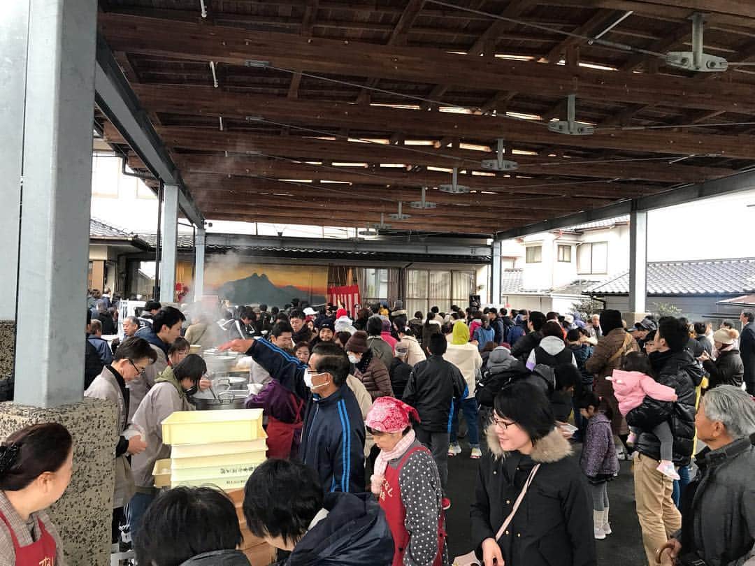 のインスタグラム：「昨日行われた由布院温泉感謝祭の様子です‼︎ 大勢の方に足を運んでいただき、ありがとうございました♨️ #由布院 #湯布院 #旅館 #温泉 #お風呂 #旅行 #文化 #日の春旅館  #japan #kyusyu #yufuin #ryokan #onsen #hotsprings #travel #culture #hinoharu #유후인」
