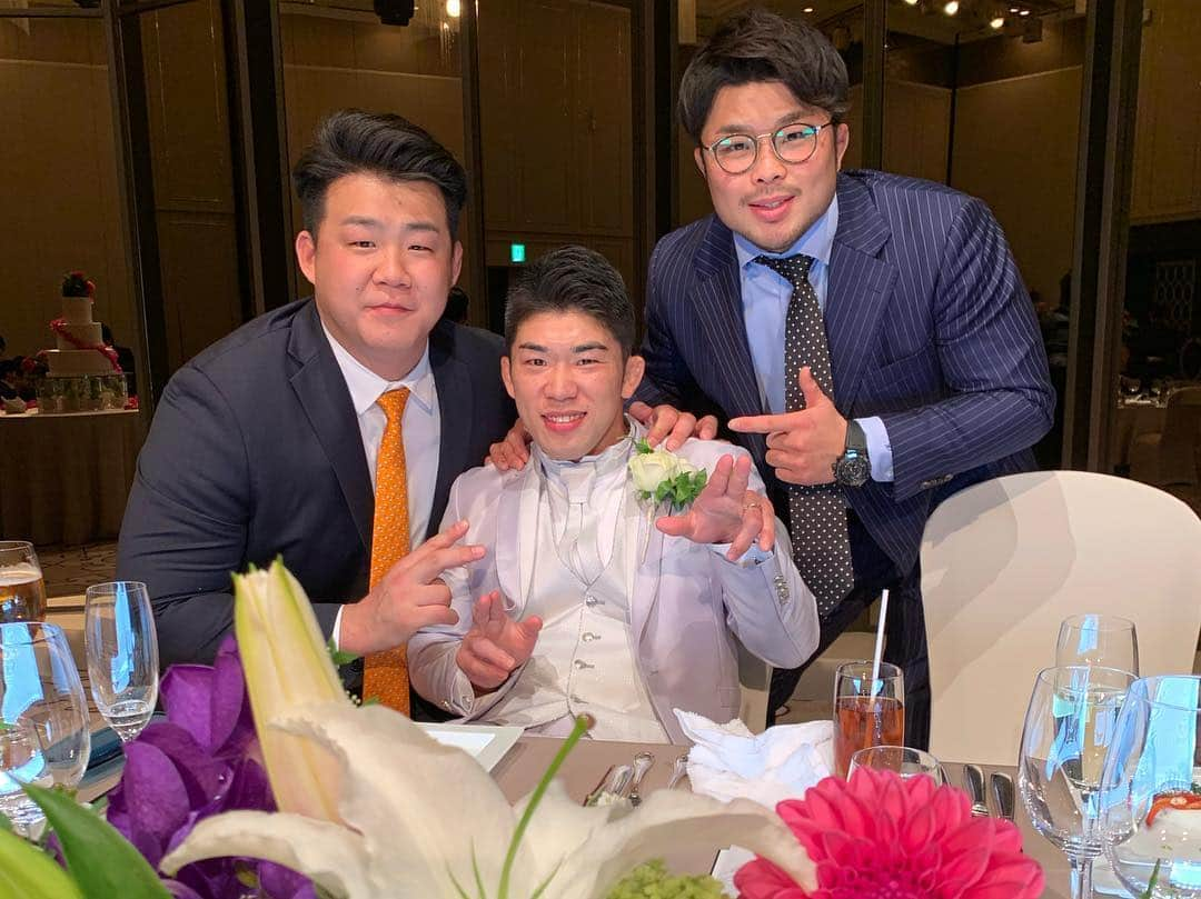 小林悠輔さんのインスタグラム写真 - (小林悠輔Instagram)「. 大好きなとも先輩の結婚式💒 幸せいっぱい💍 おめでとうございます㊗️ @tomotakajo」1月21日 13時47分 - yuuusuke0812