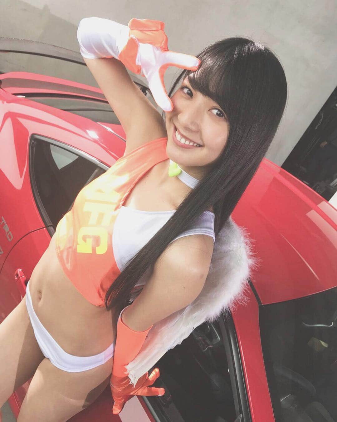 山口はのんのインスタグラム：「本日発売、ヤングマガジンの巻末グラビアに山口はのん掲載して頂いています！ MFGエンジェルス、集合やペア撮影もしました！  今週発売のヤングマガジン😊みんなチェックしてね💓  #ヤングマガジン #ヤンマガ #mfゴースト #mfgエンジェルス」