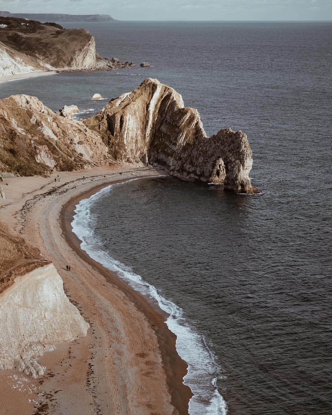 adamのインスタグラム：「had a good weekend exploring dorset, working on a new project - stay tuned 👀 #exploredorset」