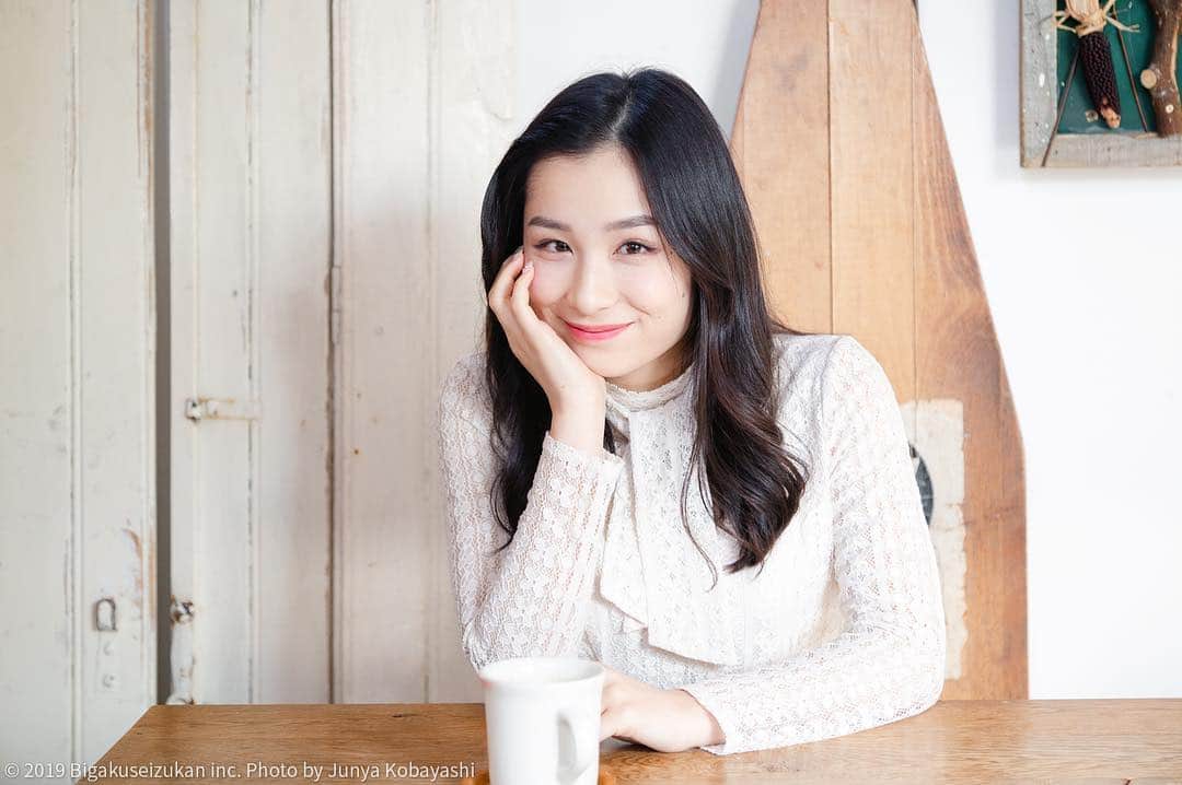 畑中里咲のインスタグラム：「. この度美学生図鑑に掲載して頂きました！！ 寒い中奈良をぐるぐる回って撮影して下さいました😂 暇があれば是非見て下さい😳 . そして今日もプロフィールのURLから投票よろしくお願い致します😌💗 #美学生図鑑 #ミスオブミス#ミスコレ#ミスキャンパス同志社女子#同志社女子大学#ミスキャンパス#ファイナリスト#ミスキャン#グランプリ#大学生#京都#奈良 #miss#missofmiss#campus#misscampus#dwc#dwcla#finalist#university#kyoto#nara#japan」