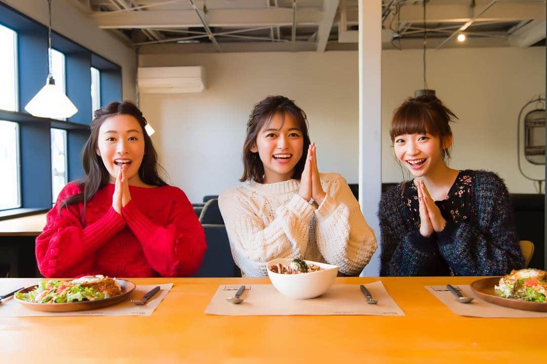 NGT48さんのインスタグラム写真 - (NGT48Instagram)「😭➿😆 本日（新潟は明日）発売の週刊プレイボーイさんにて、新成人の3人のグラビアを掲載していただいています。 😭➿😆 振り袖姿をはじめ、カフェでの女子トークなど色々なシーンで撮影していただきました。 😭➿😆 グラビアとは別に、お互いについてなどを語るインタビューのページもありますので、是非ご覧ください。 😭➿😆 #新成人 #週刊プレイボーイ #週プレ #荻野由佳 #おぎゆか #加藤美南 #かとみな #中村歩加 #あゆたろう #NGT48」1月21日 23時00分 - official_ngt48