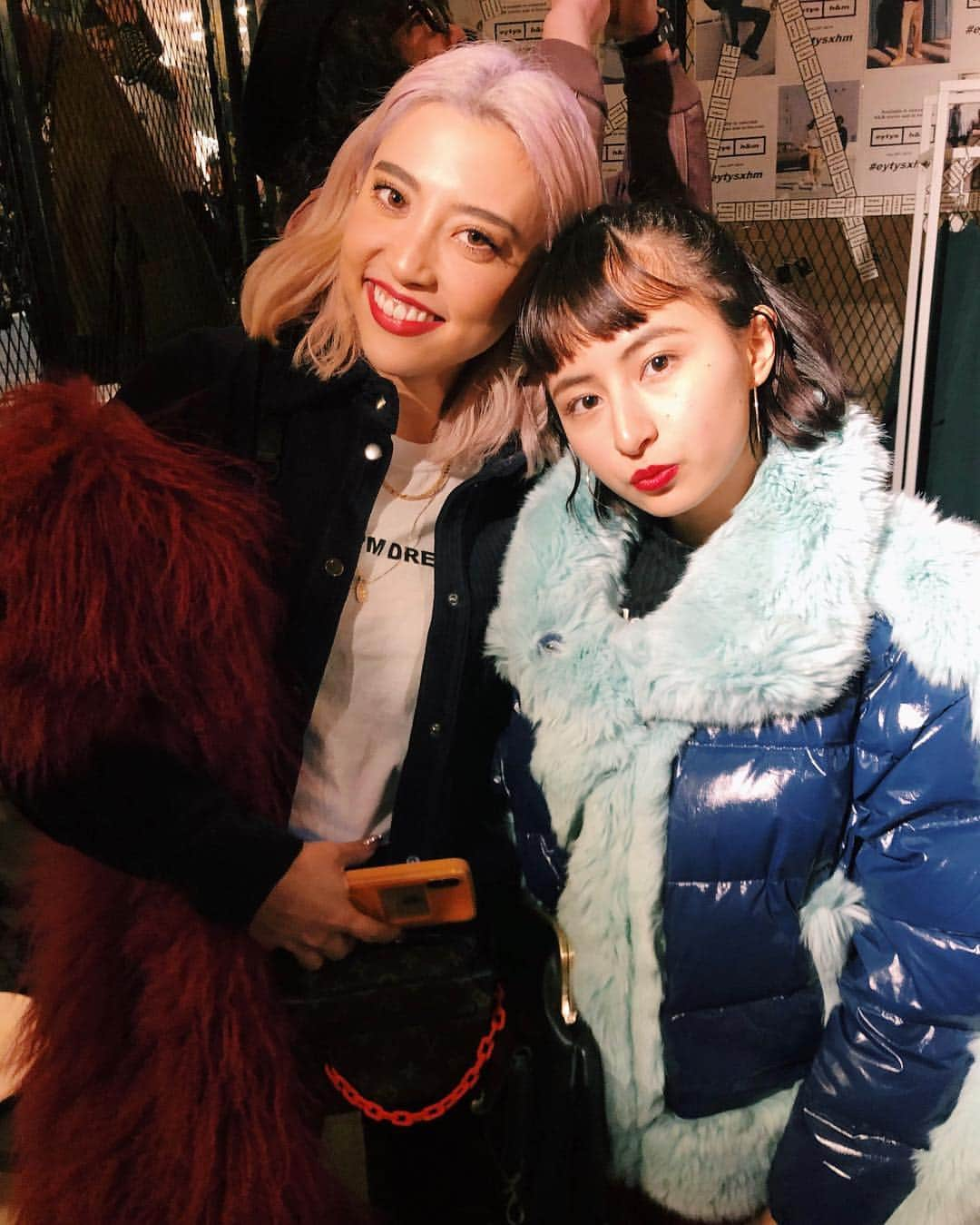 Julia Castroさんのインスタグラム写真 - (Julia CastroInstagram)「eytys×H&Mのパーティへ行ってきました💙 今回のコラボも可愛い商品ばかりで興奮しちゃう！！！ 今日はコメント欄で少しずつ質問に答えていくよ👄 * #hm #eytys #eytysxhm  #handm #fashion #ootd #outfit #outfitoftheday  #winter #spring #fashion #party #pizzaslice #pizzaslice2  #ファッション #服 #春服 #冬服 #冬コーデ #写真 #ぱっつん #女子 #julifashion」1月22日 20時54分 - julia.c.0209