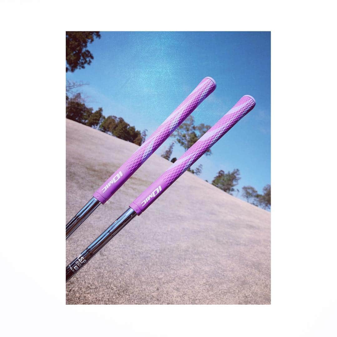 のインスタグラム：「__________** . IOMIC  かわゆ 🤟🏼💜.」