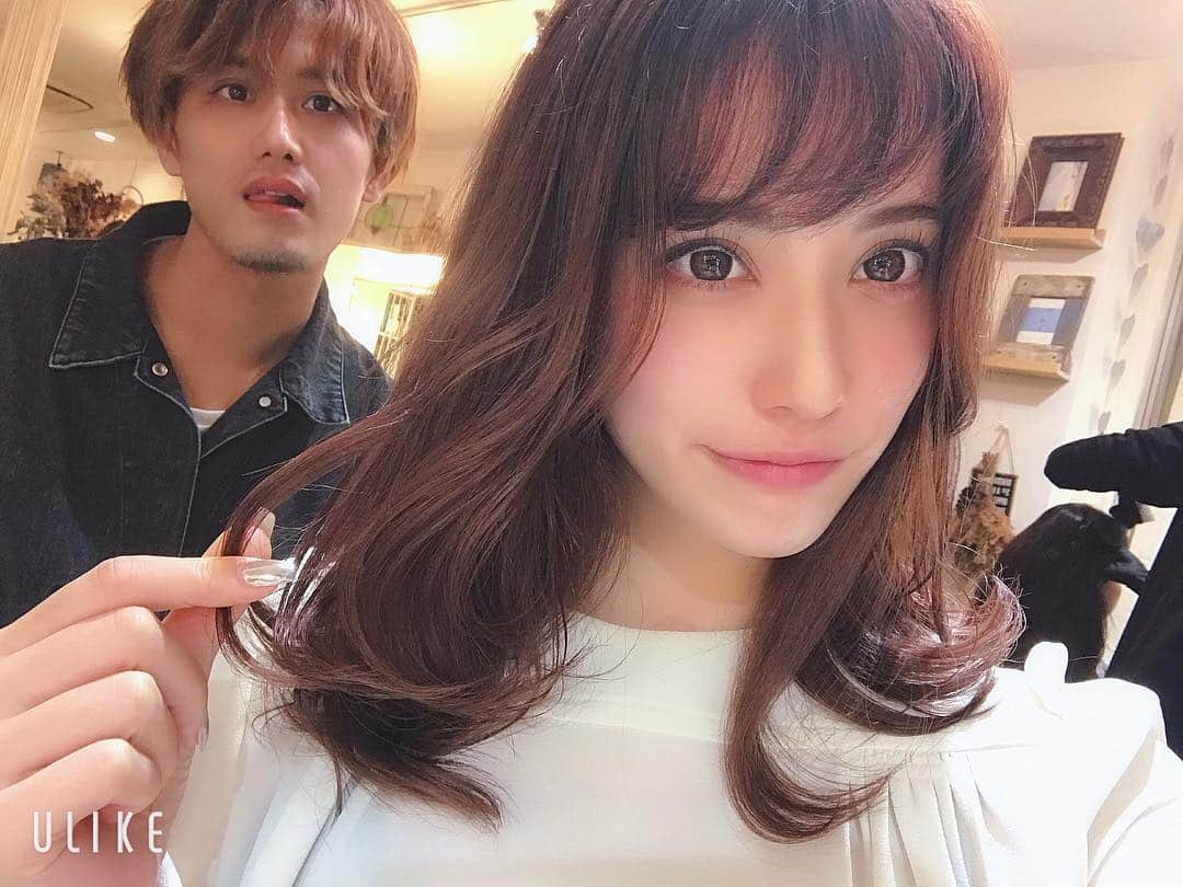 眞木美咲パメラさんのインスタグラム写真 - (眞木美咲パメラInstagram)「今年初トリートメント✨ 綺麗にしていただきました🙏🏻 次はカラーしたいな 何色にしたらいいかな？🤔 . #saltwater #恵比寿 #トリートメント #」1月22日 19時05分 - pamypamypamy