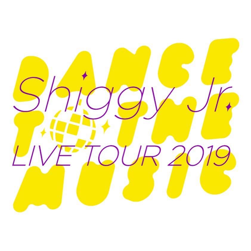 ShiggyJr.のインスタグラム：「全国9都市を巡るAL『DANCE TO THE MUSIC』のリリースツアー<Shiggy Jr. LIVE TOUR 2019 -DANCE TO THE MUSIC>がスタートしました‼️🕺💫 ツアーに伴い、ロゴをベースにしたデザインの新グッズ4種も登場👨‍👨‍👧‍👦💨 ライブ当日はその場での無料FC「Shiggy mania.」ご登録で参加可能な会員限定アフターイベントもあるのでそちらもぜひ❣️🐿✨(ゆる〜いイベントですのでお気軽に♨️ス) #DTTM #goods #fcevent #無料FC #Shiggymania #comeon」