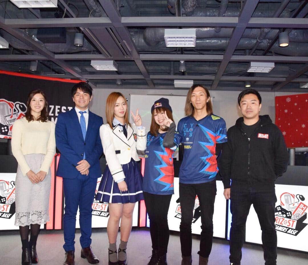 中村秀香のインスタグラム：「1月30日 深夜1時34分〜放送 『ハッカテン』  テーマはeスポーツ！！✨ ・  eスポーツやプロゲーマーの世界に触れることができる、トークイベント形式の番組(^^)実に奥深い世界です！！ ・  MC：平岩康佑さん（eスポーツキャスター） ゲスト：森田彩花さん（NMB４８）、どぐらさん・たぬかなさん（プロゲーマー）、古澤明仁さん（RIZeST 社長） 私は進行を務めます！  ぜひご覧ください✨」