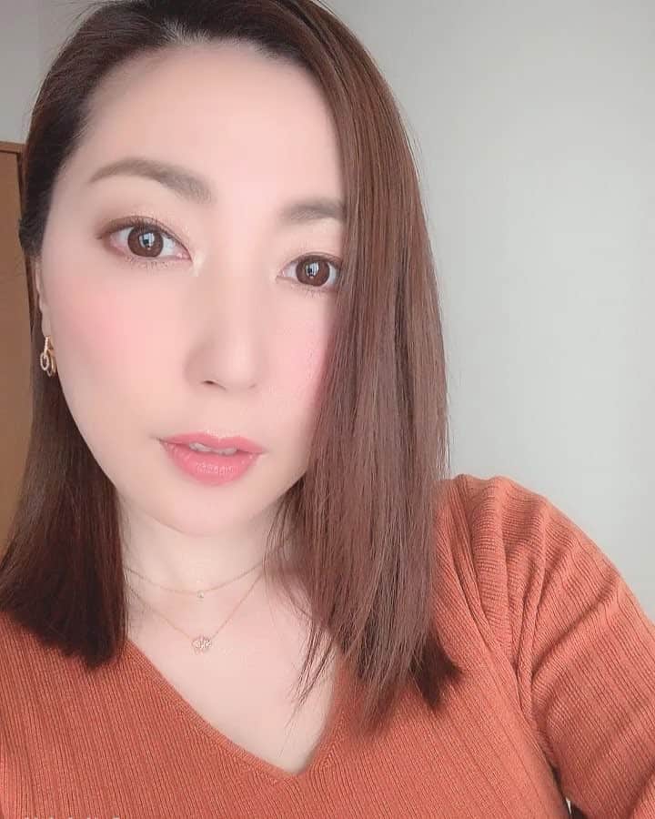 のインスタグラム：「最近、自転車にぶつかったりと、謎に不幸な事があったので、福を呼びそうなもの買ってみた😊 #雪見だいふく」