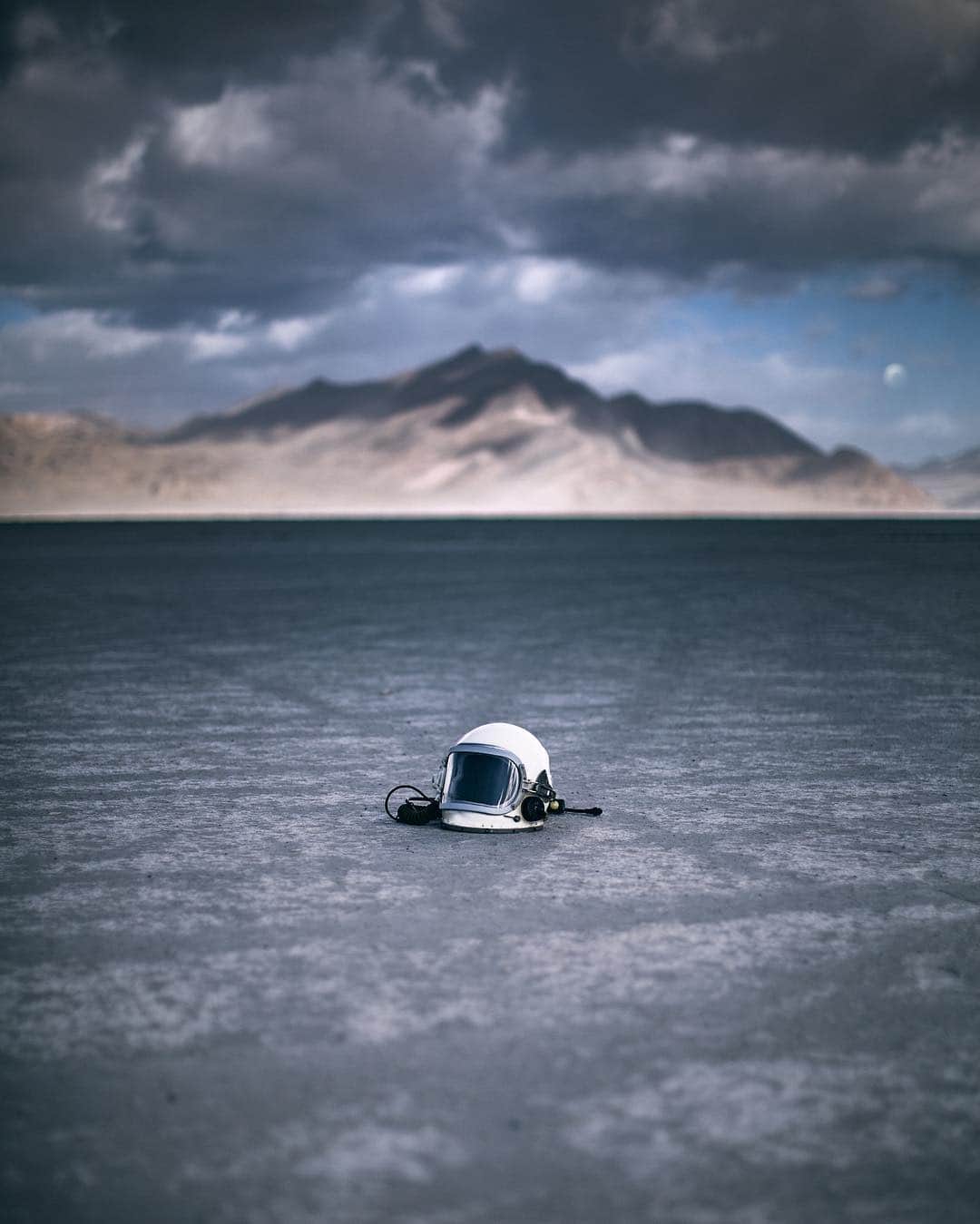 Cole Riseのインスタグラム：「fresh take on some deep tracks #explorationswithspace」