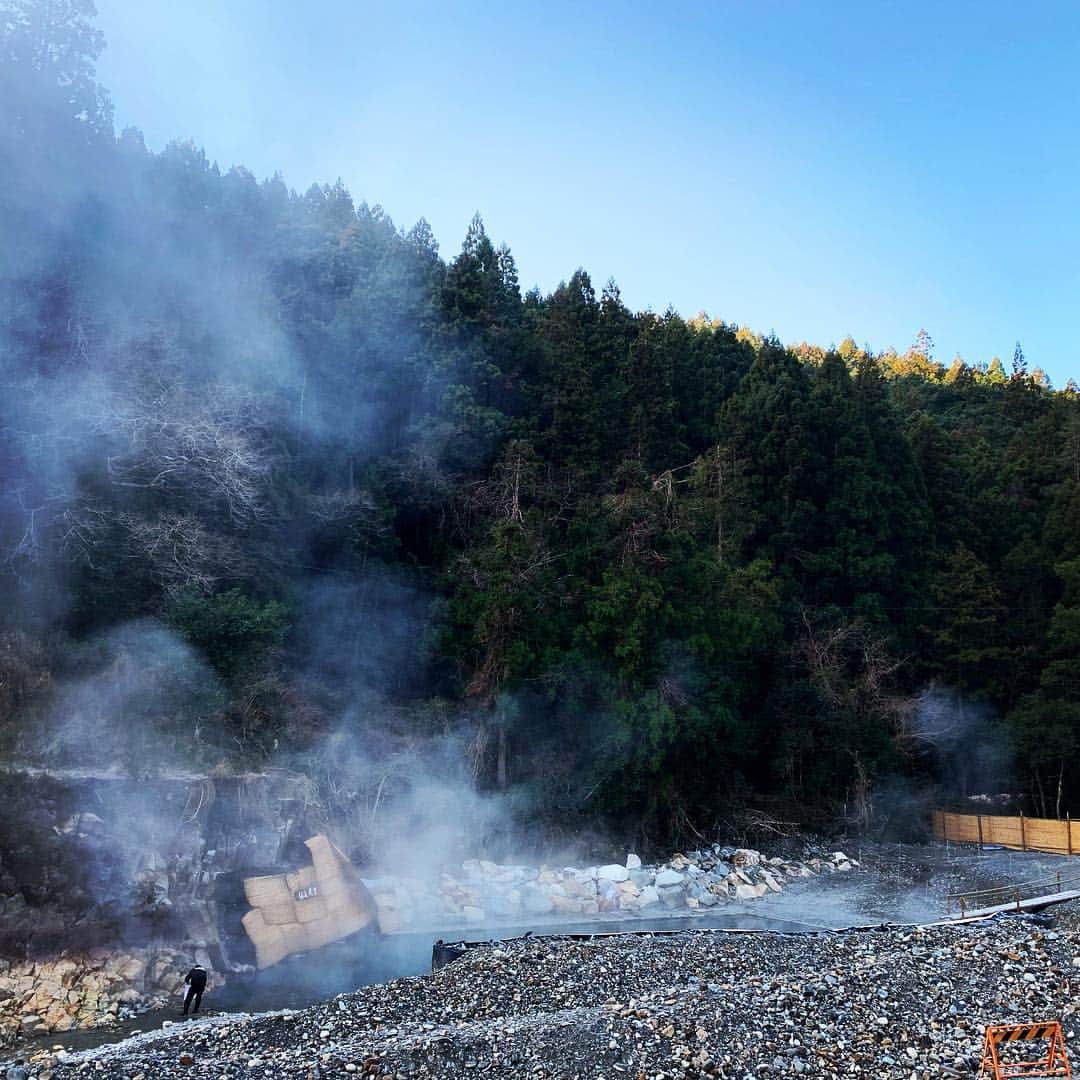 Fujiya Ryokan 川湯温泉 冨士屋のインスタグラム：「http://bit.ly/2gU3DJY  #kawayuonsen #fujiya_ryokan #onsen #kumanokodo #sennin-buro」