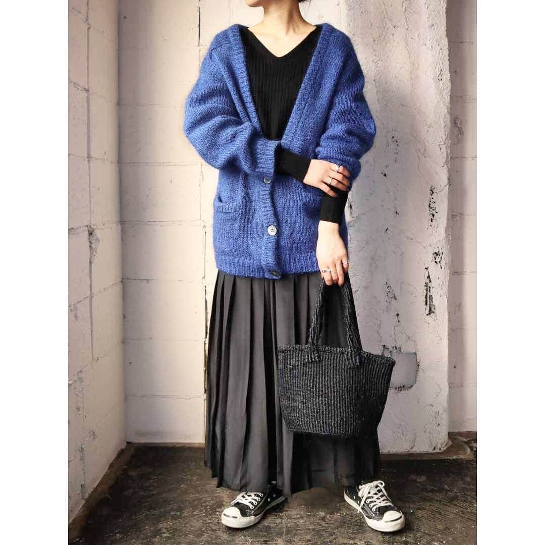 吉祥寺 古着屋 Orfeoのインスタグラム：「2019/1/23  #Orfeo #Kichijoji #Tokyo #vintage #used #fashion #coodinate #outfits  掲載商品のお問い合わせはメールにて承っております。コメント、DMでのお問い合わせは受け付けておりませんのでご了承ください。」