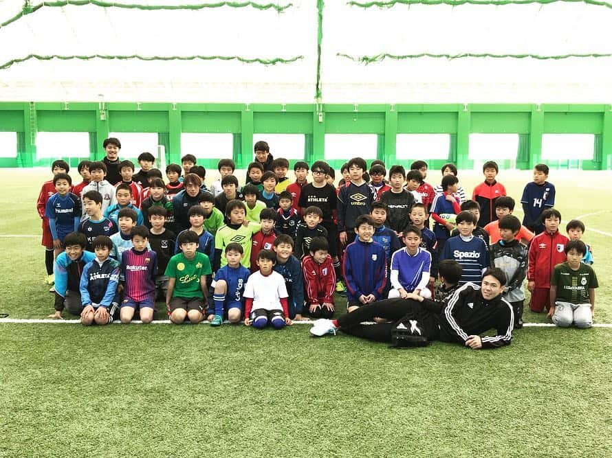 大山啓輔さんのインスタグラム写真 - (大山啓輔Instagram)「. ミカさんのお誘いで、高知県でサッカー教室⚽️ . . #高知県 #三門雄大 #鈴木椋大 さん #北谷史孝 #大山啓輔 #ご縁に感謝です🙏」12月30日 16時42分 - oyama_keisuke15