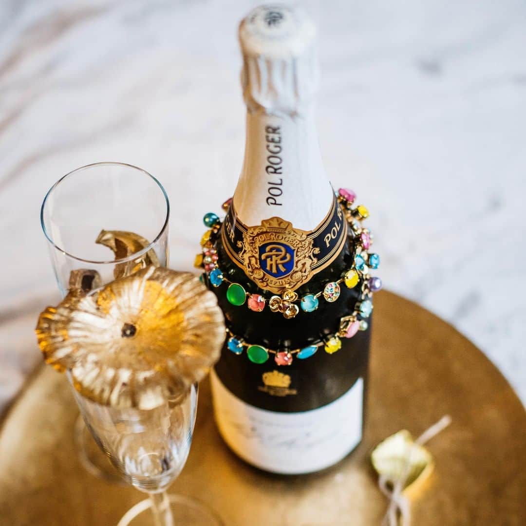 ロドリゴ ニューヨーク バイ ロドリゴ オタズさんのインスタグラム写真 - (ロドリゴ ニューヨーク バイ ロドリゴ オタズInstagram)「Champagne and jewels <3 Preps for New Year’s Eve! Only a few necklaces left.  #otazu #rodrigootazu #otazujewelry #wintercollection #cheers2019 #champagnetime #newyearsoutfit」12月31日 0時00分 - otazujewelry