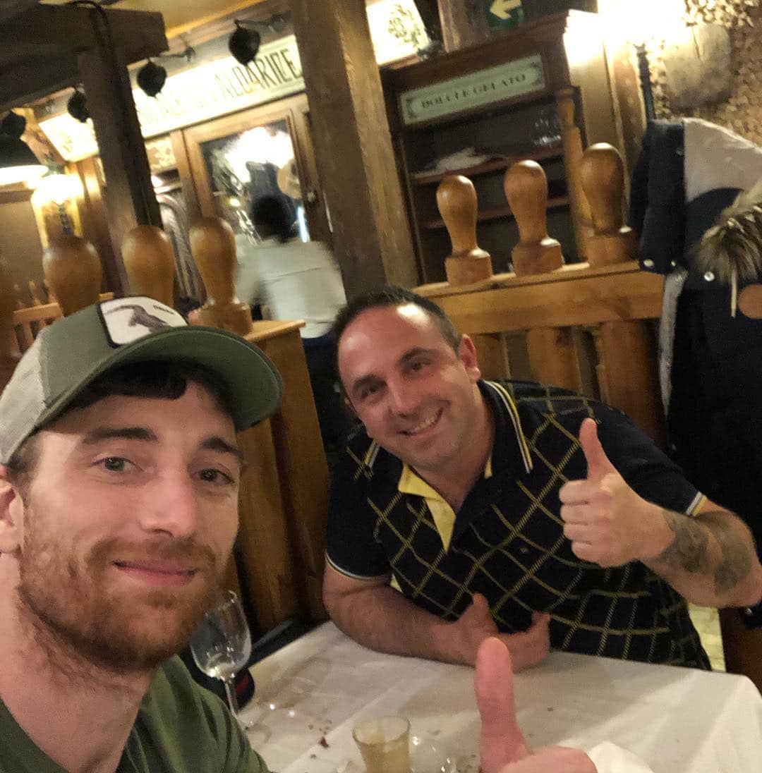 フェルナンド・アモレビエタのインスタグラム：「Amigos que te deja el futbol⚽️⚽️ @txalo39」