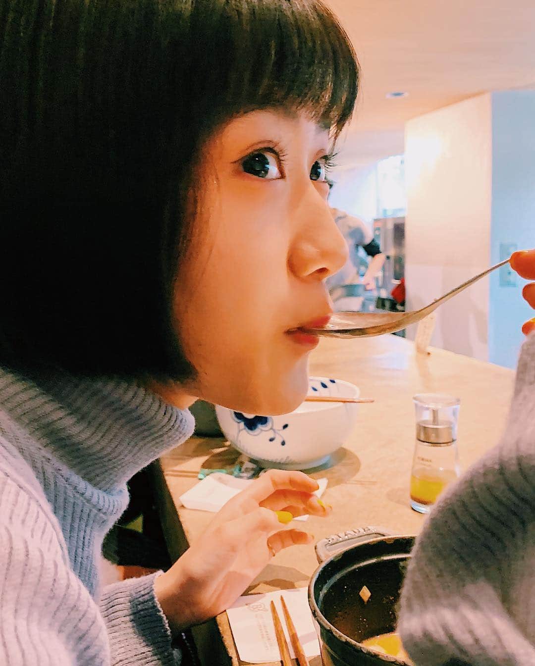 松城凜さんのインスタグラム写真 - (松城凜Instagram)「平成最後の年末は京都に行ってきました🤗🤗 美味しいものもいっぱい食べて！ 新選組巡りもして！ ランチでは 平助もゲットして！ 大好きなお友達と素敵な時間を過ごせました。  今年はいろいろありましたが、おうえんしてくださってありがとうございました。 来年も、よろしくお願いします☺  #松城凜  #京都」12月31日 20時09分 - rin_mary4