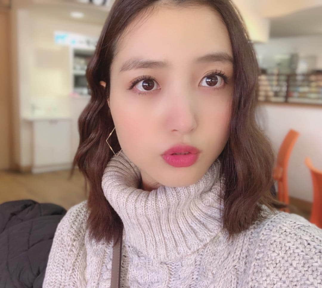 大浦育子さんのインスタグラム写真 - (大浦育子Instagram)「あっという間の大晦日❣️ 2018年ありがとうございました✨ 例年変わらずバタバタ〜な 年末を過ごしています☺️ 大好きな人達と過ごす年末年始は 毎年とっても大切な期間！ 来年もよろしくお願いします♡ 良いお年を🙌」12月31日 20時52分 - ikuko_oura