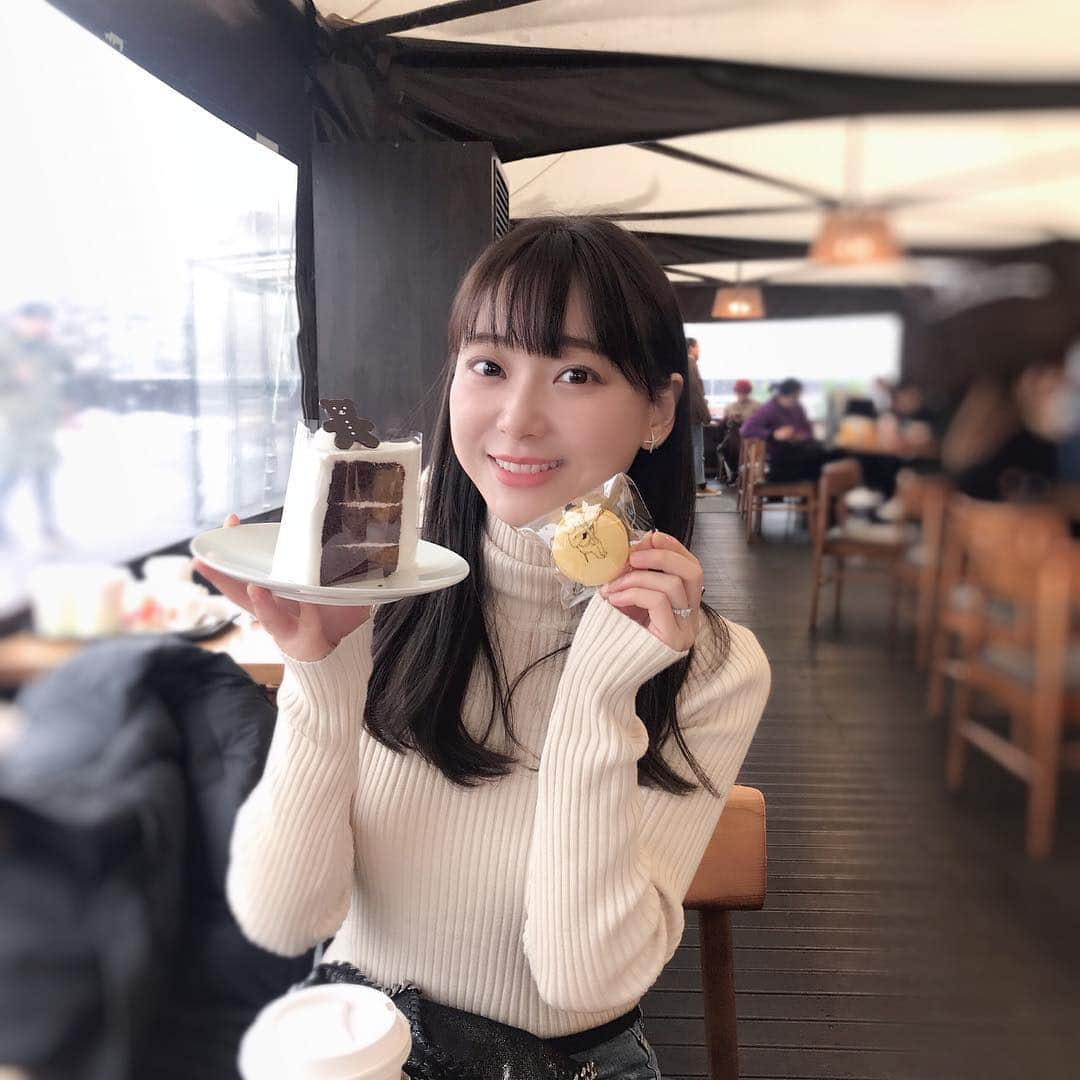 葉月祥子さんのインスタグラム写真 - (葉月祥子Instagram)「皆さま 今年も大変お世話になりました❣️﻿✨ ﻿ ﻿ ﻿ 今年も、インスタ、ツイッター、ブログを見て頂き、本当にありがとうございました😊❣️🌈🌸 ﻿ ﻿ いいねやコメントから たくさんの支えや 励みをいただきました😊❣️🌱✨✨﻿ ﻿ ﻿ ﻿  素敵なお年をお迎えください🌸💓💓🎁✨﻿ ﻿ ﻿ ﻿ 2019年も、たくさんのHappyが皆さまに降り注ぎますように❣🌈✨﻿ ﻿ ﻿ ﻿#2018 #感謝のことば #葉月祥子」12月31日 22時32分 - shokohazz210