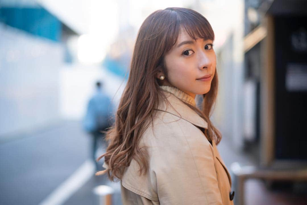 槙田紗子さんのインスタグラム写真 - (槙田紗子Instagram)「2018年、すごくいい1年だった！ 本当に、思い返せば悪いことはそんなになかった気がする、、というか悪いこともあったと思うけど大して覚えてない笑 サコフェス主催したり脚本書いたり写真展やったりカメラマンやったりたくさん振付したりドラマでアイドル役やったり笑、、ここに書いたらきりないくらいたくさんのことに挑戦できて、忙しかったし濃かった！ 海外も香港ロス韓国に行けたし、プライベートもすごく充実してた😊 いよいよ槙田紗子始まったな〜！って感じの一年でした笑笑 来年もこの勢いを加速させて、私しか出来ない仕事を極めていきたいと思います！ 改めてみなさんいつも応援ありがとうございます(^^) 来年もよろしくお願い致します！ よいお年を！！ . . #2018 #感謝 #我が家は毎年 #紅白からのゆく年くる年」12月31日 23時48分 - saco_makita