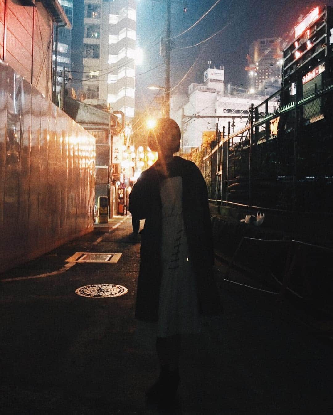 小林玲のインスタグラム：「.﻿ ﻿ 2018年﻿ お世話になりました！！﻿ ﻿ 今年はより多くの人に出会い、﻿ ステキな役にも巡り会えた。﻿ 嬉しい想いも悔しい想いも、﻿ 今まで以上に沢山した。﻿ ﻿ この出会いや気持ちを大切に。﻿ 来年もっと大きく成長できますように、、！﻿ ﻿ ﻿ ﻿ それでは皆様、良いお年を〜👋」