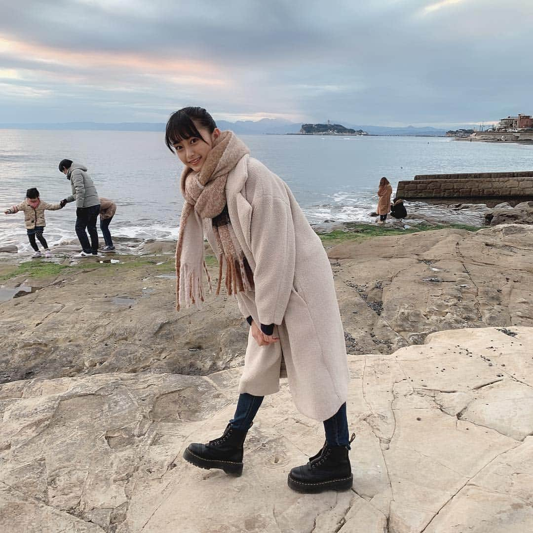 小山リーナさんのインスタグラム写真 - (小山リーナInstagram)「2018年ありがとうございました！！！！ 2019年もよろしくね🧚‍♂️」12月31日 23時55分 - rina_koyama_box