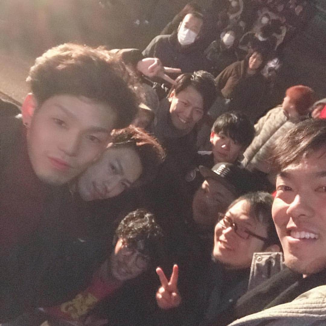 神戸文也のインスタグラム：「明けましておめでとうございます㊗️ 2019年もよろしくお願いします！」