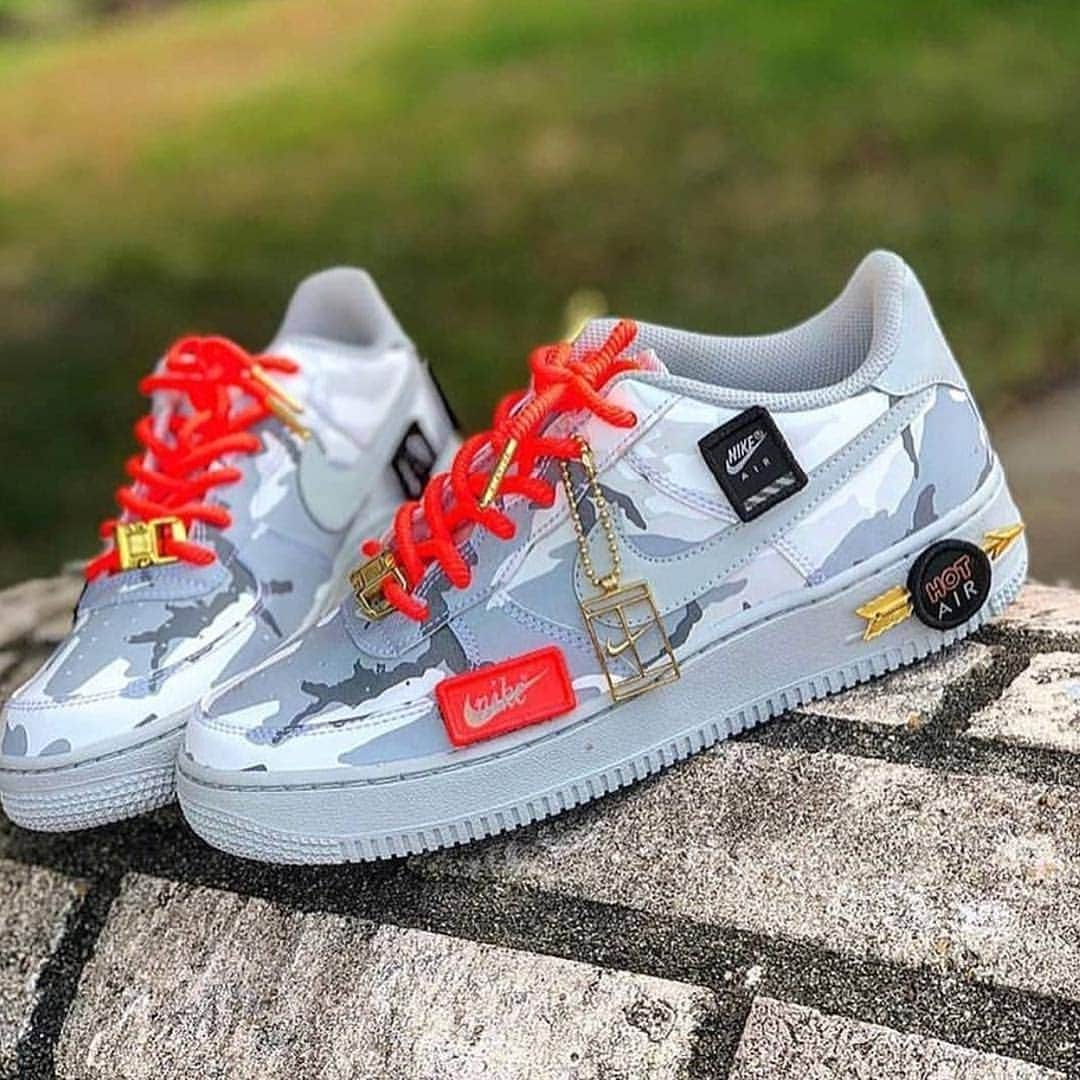 ADIDASのインスタグラム：「Pick 2 pairs to wear forever! 🤩 🤔😍 . . . #sneakers #sneakerhead #jordan #kickstagram #kicks #kicksonfire #igsneakercommunity #nicekicks #solecollector #sneakernews #airmax #sneaker #instakicks #shoes #complexkicks #yeezy #kotd #jordans #nikerunning #basketball #sneakerheads #nba #airjordan #nikeairmax #wdywt #supreme #sneakerfiles #running #sneakerporn #nikeplus」