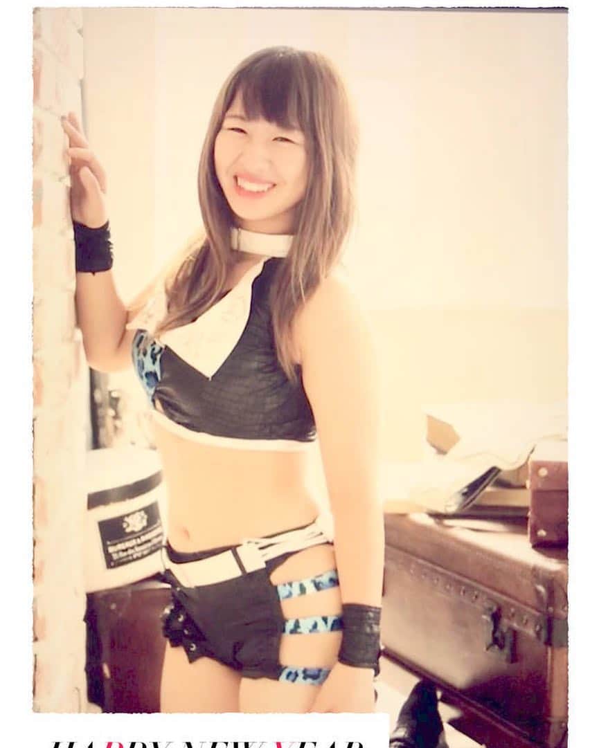 渡辺桃さんのインスタグラム写真 - (渡辺桃Instagram)「あけましておめでとうございます🎍🐗🎍」1月1日 12時15分 - stardom_momo