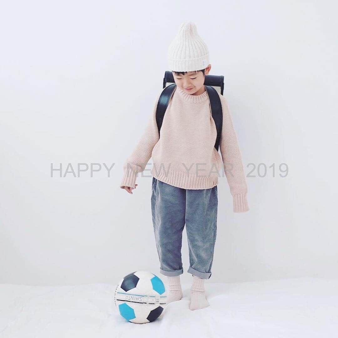 masa_sunさんのインスタグラム写真 - (masa_sunInstagram)「2019 . . . . . 本年もどうぞよろしくお願いいたします🙇‍♂️」1月1日 8時22分 - masaxxx3