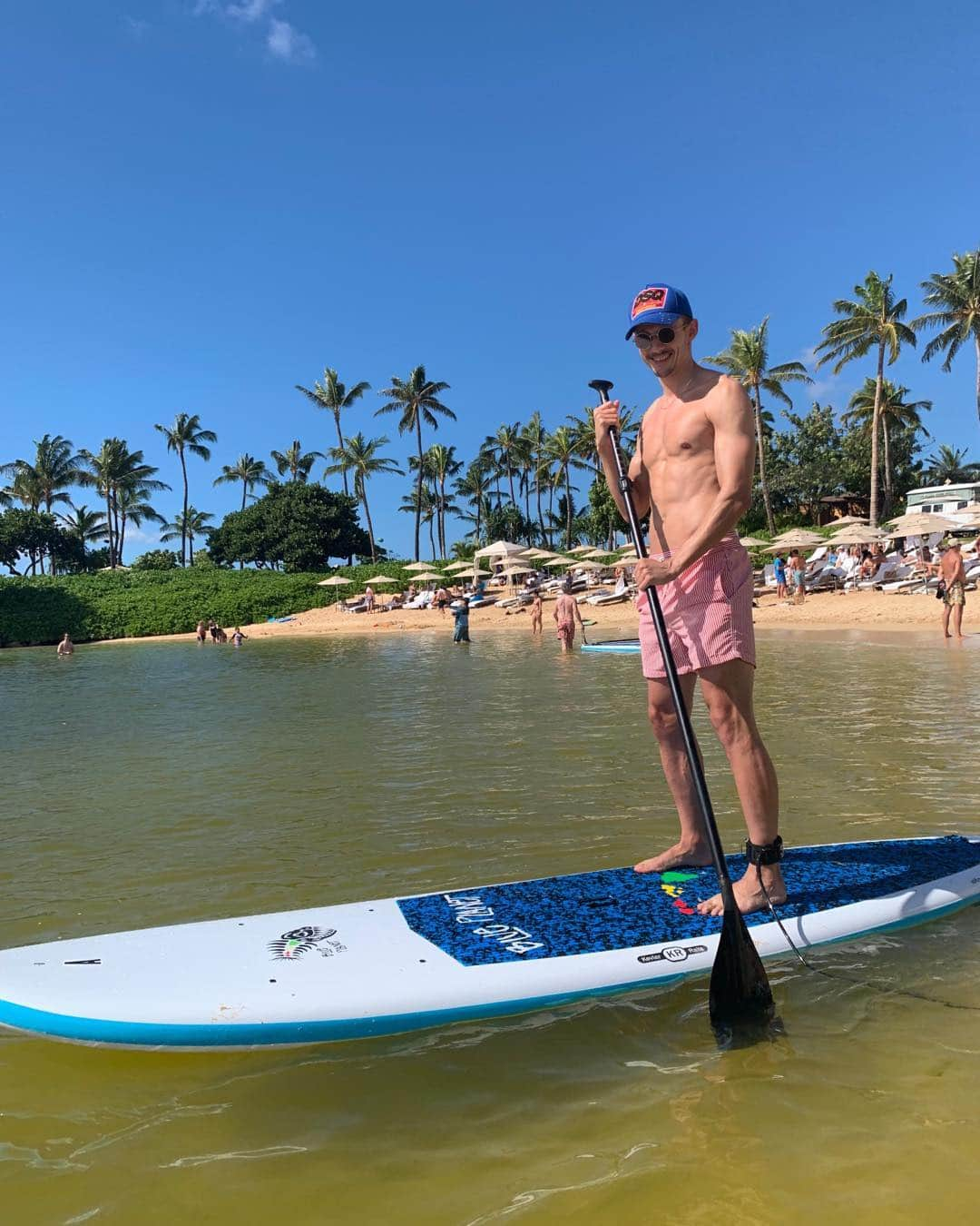 ラファウ・ヴォルスキのインスタグラム：「🏖☀️」