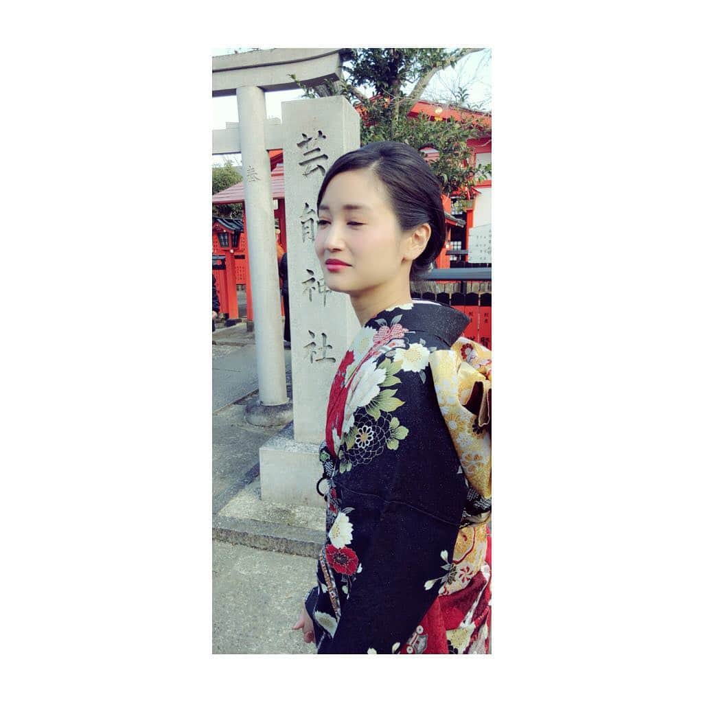 出口亜梨沙さんのインスタグラム写真 - (出口亜梨沙Instagram)「あけましておめでとうございます🙇🏻‍♀️ 今年もよろしくお願いします☺️💕」1月1日 16時10分 - arisa_deguchi