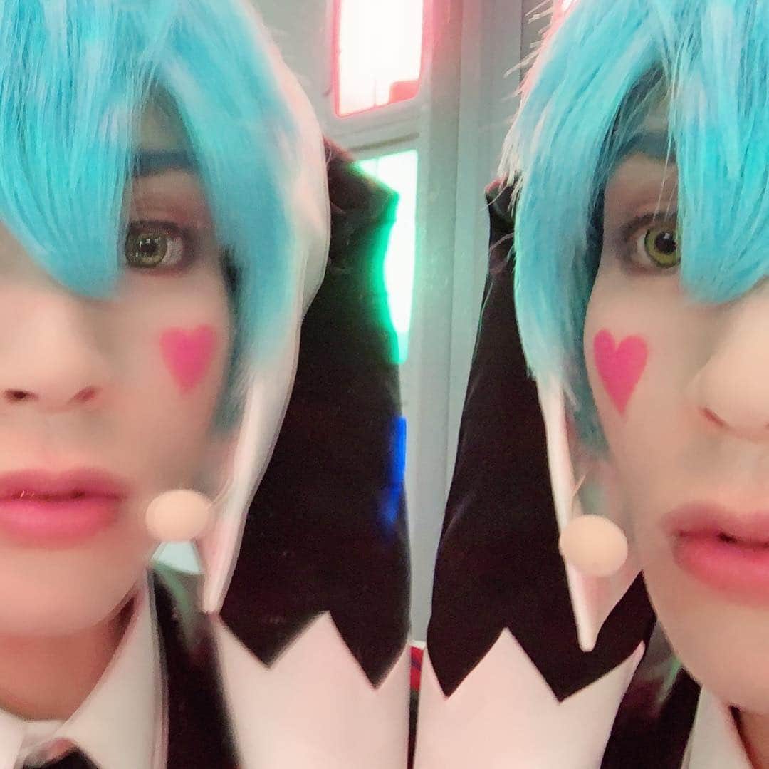 古谷大和のインスタグラム：「新年明けましておめでとうございます。今年もステフェスにて新年を迎えました。会場のみんなが笑ってて。新しい時代に入っていくのってこんなにワクワクしたっけ？って。 今年も皆様に支えられて生きていくのだと思うのですが。何一つ 当たり前だと思わず。甘んじる事なく。努めます。  #今年もよろしくお願いします  #ステフェス  #キンプリ  #高田馬場ジョージ」