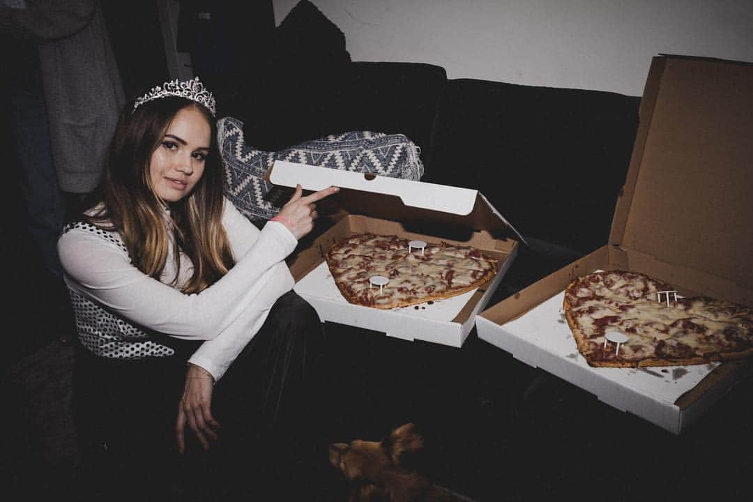デビー・ライアンのインスタグラム：「more heart-shaped food in 2019」