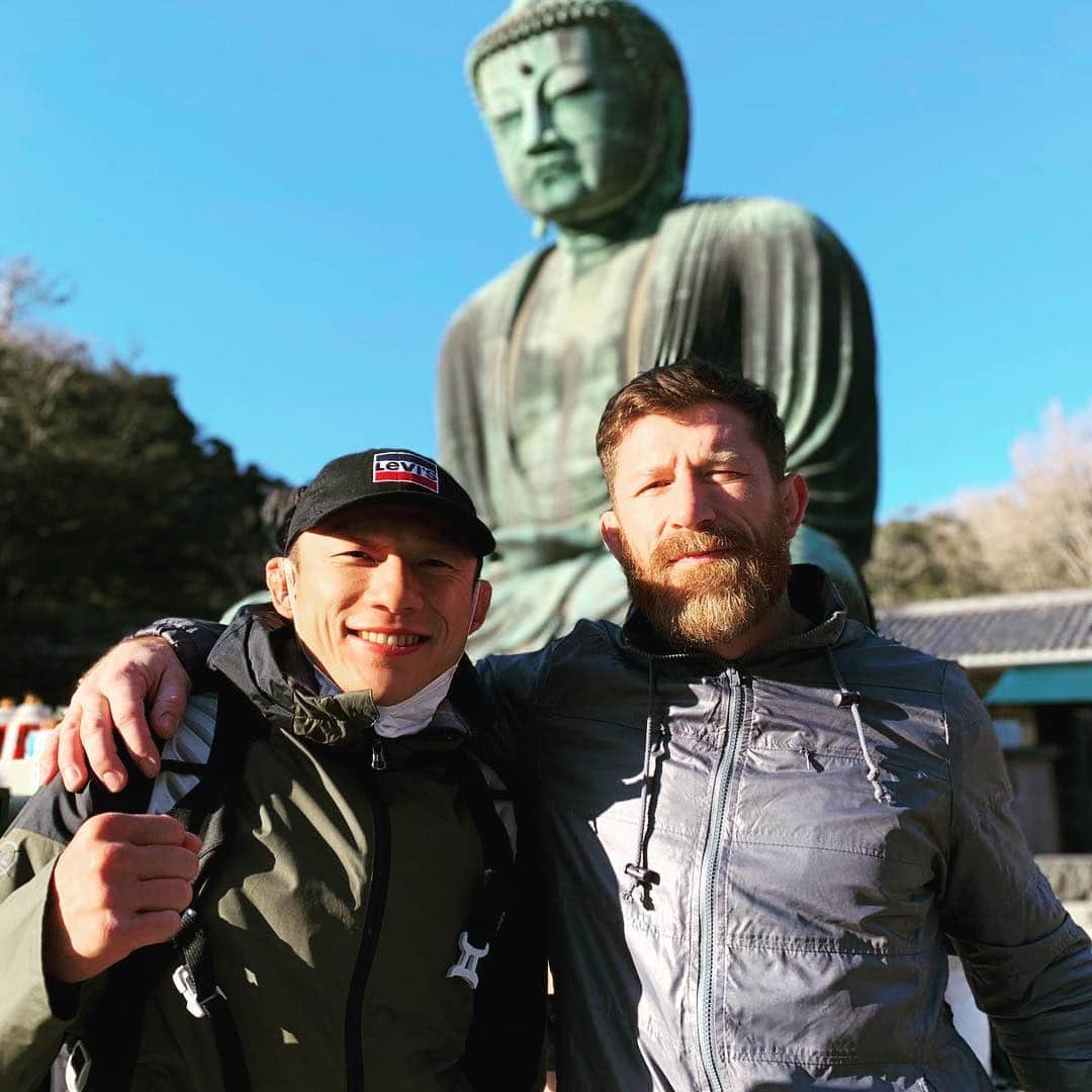 堀口恭司さんのインスタグラム写真 - (堀口恭司Instagram)「With Best MMA coach in the world 🌎 Big Thanks and respect ✊」1月2日 16時47分 - kyoji1012