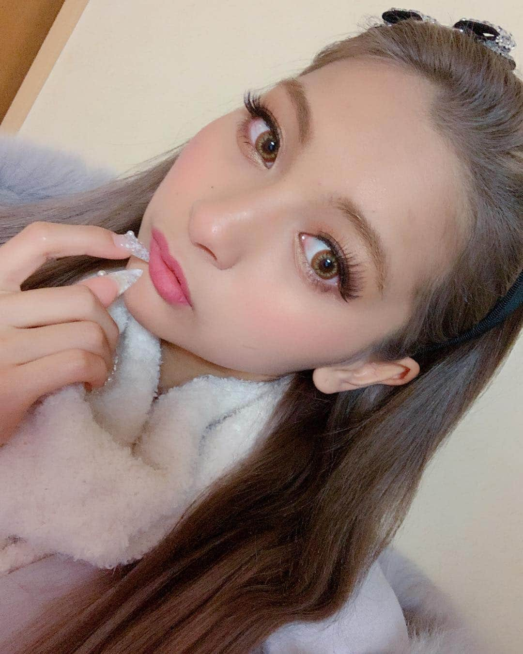 ゆきぽよさんのインスタグラム写真 - (ゆきぽよInstagram)「. . . あけましておめでとうございます。. . . 今年もよろしくお願い致します。. どうか皆様に愛されますように。. . . #2019 #明けましておめでとうございます #ahappynewyear #あけおめ #ことよろ #今年もギャル #とりあえずギャル #とにかくギャル #ギャル」1月3日 1時08分 - poyo_ngy