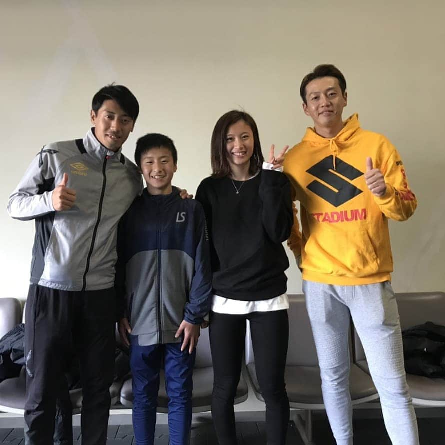 平井将生のインスタグラム：「自分が中学のとき所属してたクラブチーム、プルミエール徳島にゆかりのある4人。阿部ちゃんは同期でプロ行ったし、凪沙は今年からINAC神戸、ちっちゃいイオは今所属して頑張ってます☺️あそこの環境からプロサッカー選手が生まれるのは本当に凄いこと。プルミ魂で頑張ります！ #平井将生 #FCマルヤス岡崎  #阿部一樹 #元徳島ヴォルティス  #吉田凪沙 #INAC神戸 #小西雄大 #徳島ヴォルティス #成人式のため欠席笑」