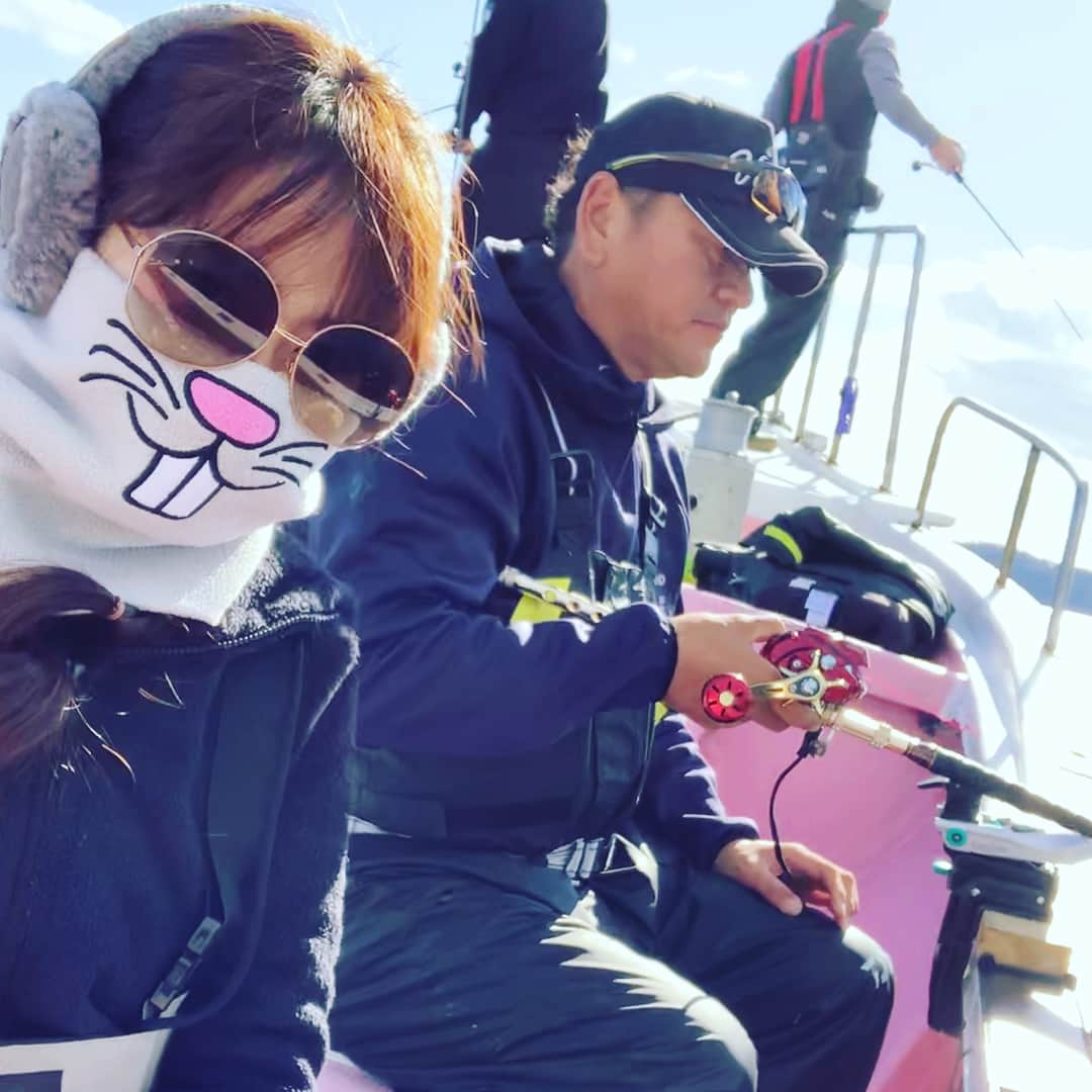 榎本加奈子さんのインスタグラム写真 - (榎本加奈子Instagram)「明けましておめでとうございます。2019年も宜しくお願い致します‼︎🎍 #甘鯛#アマダイ#釣り #真鶴##fishing  #佐々木主浩 #釣り好き#❤️ #🐟 #🐭」1月2日 22時48分 - kanako._.enomoto