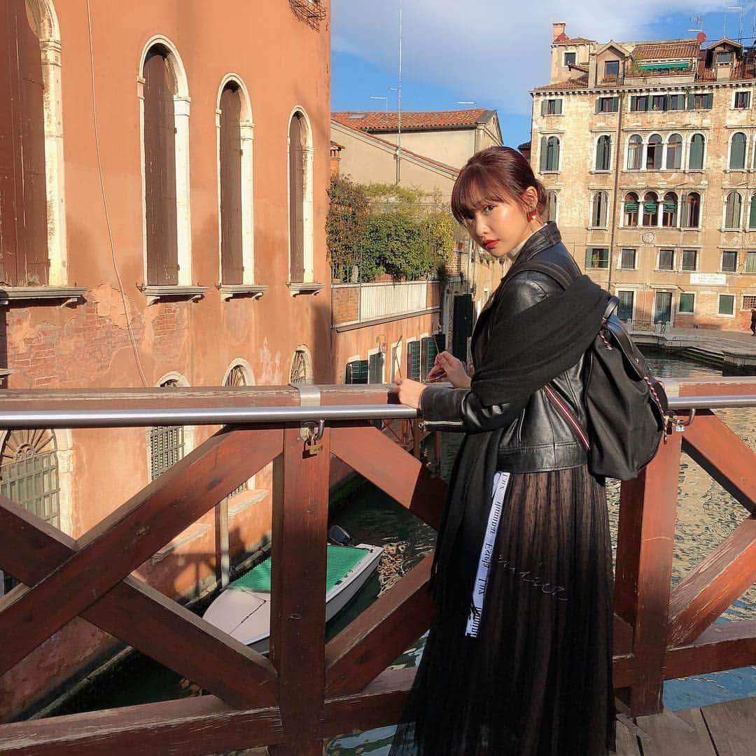 佐野ひなこさんのインスタグラム写真 - (佐野ひなこInstagram)「🚤 #イタリア旅行 ここはベネチア！」1月3日 20時34分 - hinako_sano